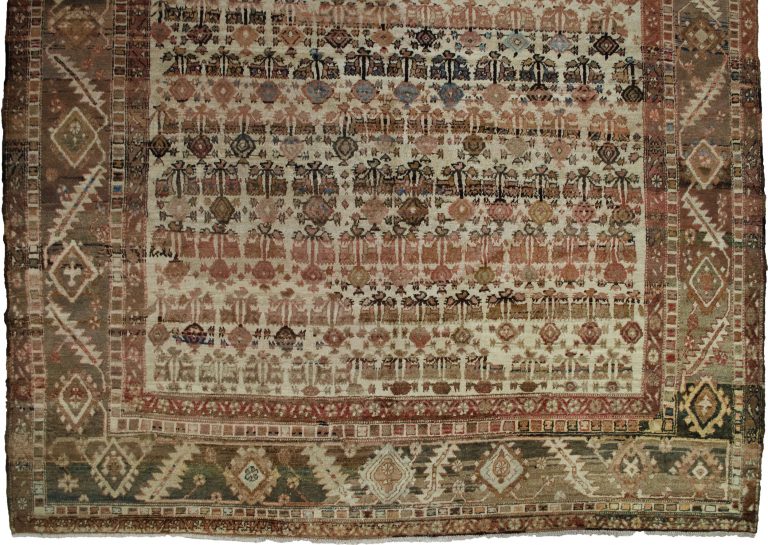 Antique Bakhshaysh Carpet