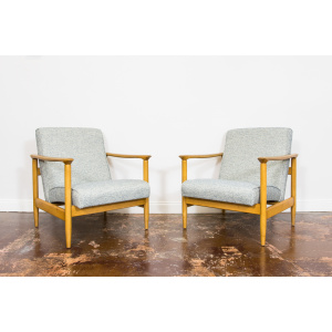 Pair of "GFM 142" armchairs by Edmund Homa, Poland, 1960s