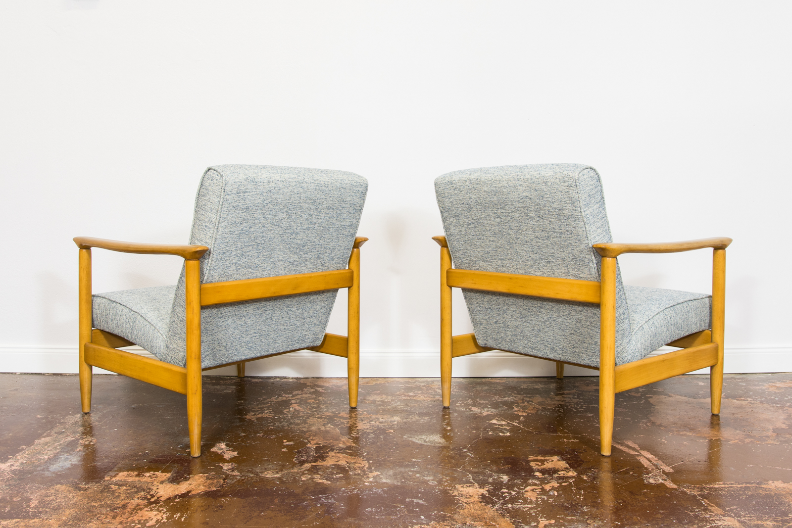 Pair of "GFM 142" armchairs by Edmund Homa, Poland, 1960s