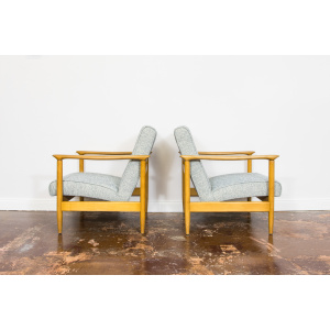 Pair of "GFM 142" armchairs by Edmund Homa, Poland, 1960s
