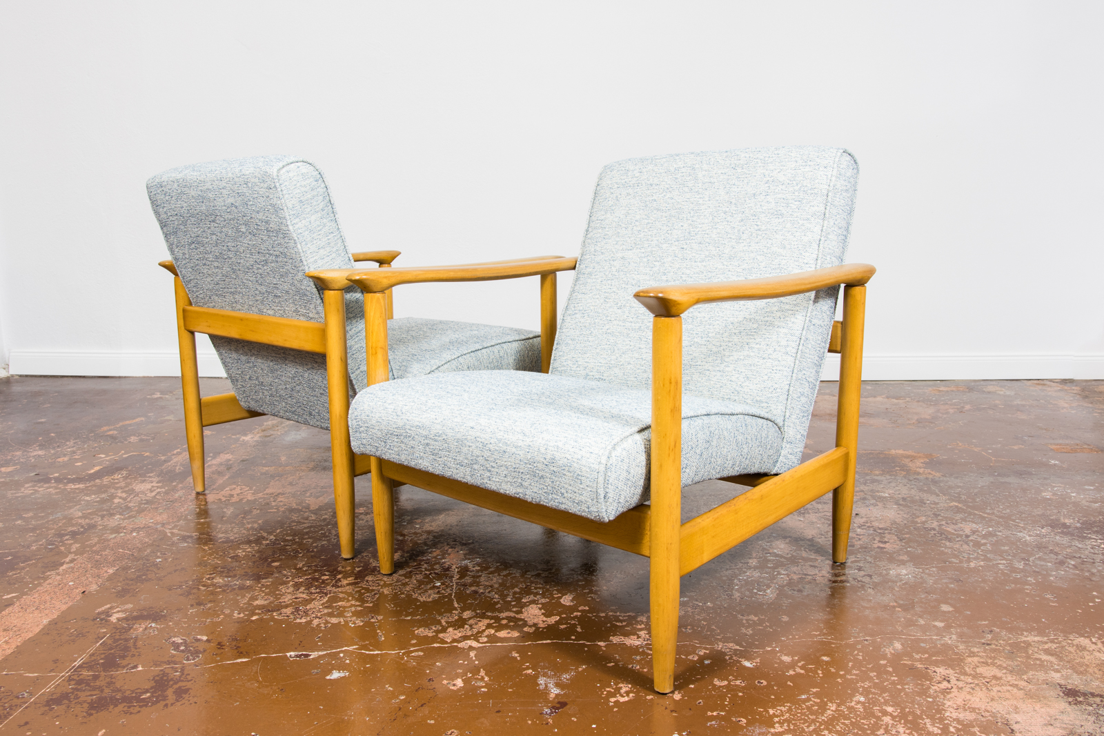 Pair of "GFM 142" armchairs by Edmund Homa, Poland, 1960s