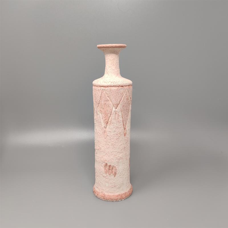1970s Lovely Pair Of Ceramic Vases In Antique Pink Made in Italy