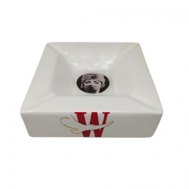 1970s Rare Fornasetti Porcelain Ashtray Designed By Piero Fornasetti For Winston