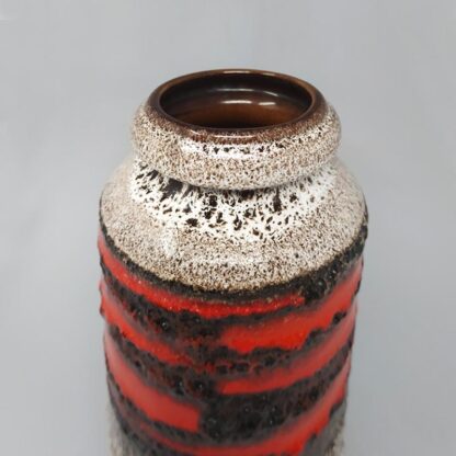 1970s Large Scheurich Lava Vase In Excellent Condition - Image 4