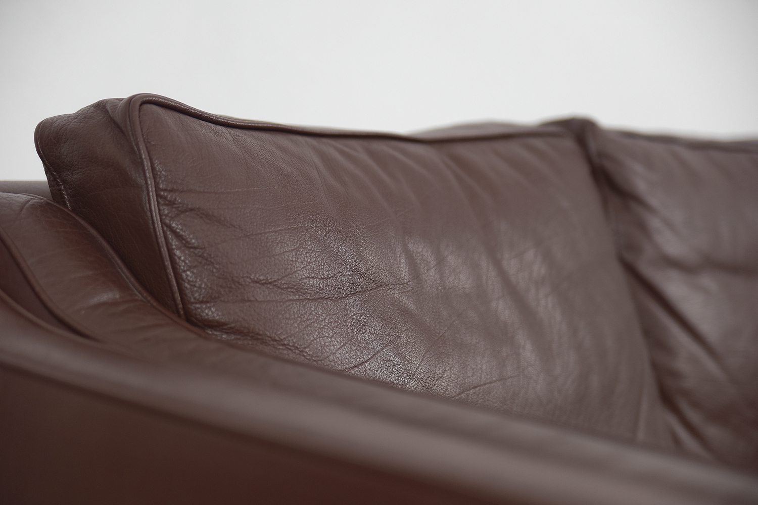 Vintage Scandinavian Leather Sofas, 1970s, Set of 2
