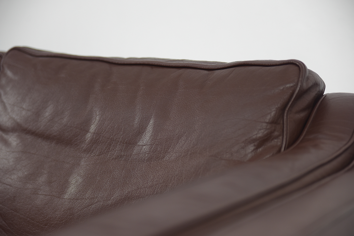 Vintage Scandinavian Leather Sofas, 1970s, Set of 2