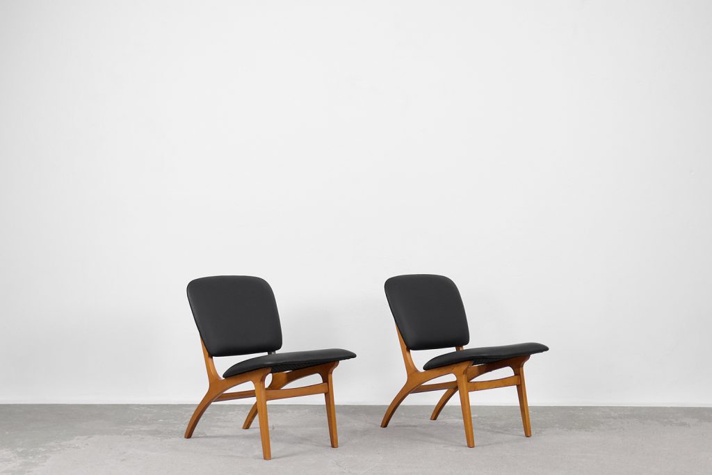 Mid-Century Modern Vintage Swedish Jylland Chairs from Jio Möbler, 1953, Set of 2