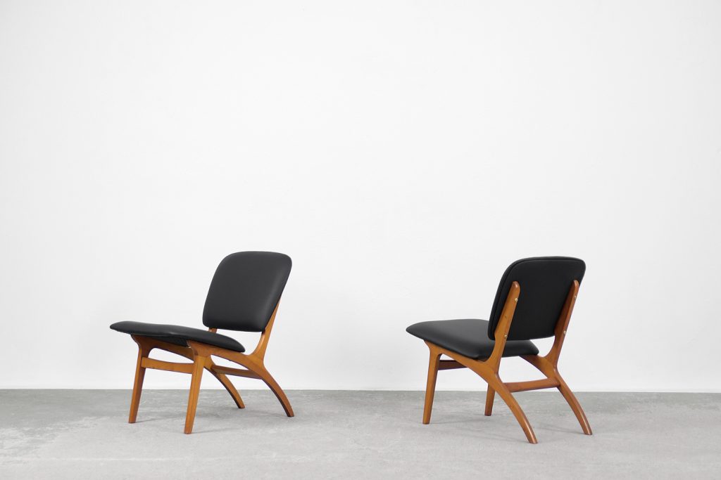 Mid-Century Modern Vintage Swedish Jylland Chairs from Jio Möbler, 1953, Set of 2