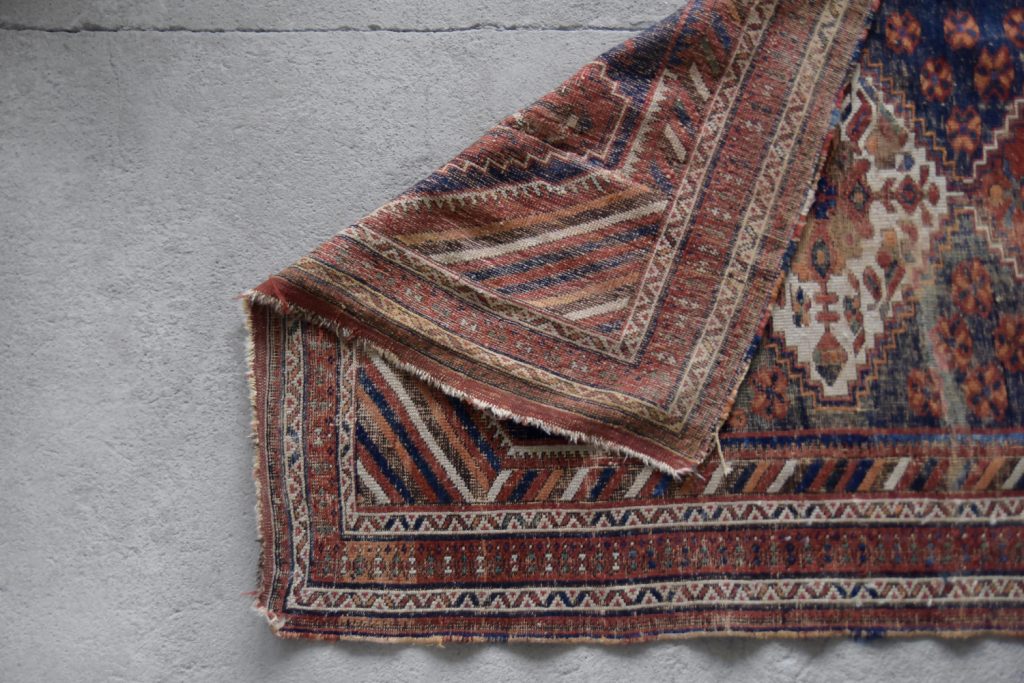 Antique Middle Eastern Hand-Woven Shiraz Rug, 1890s