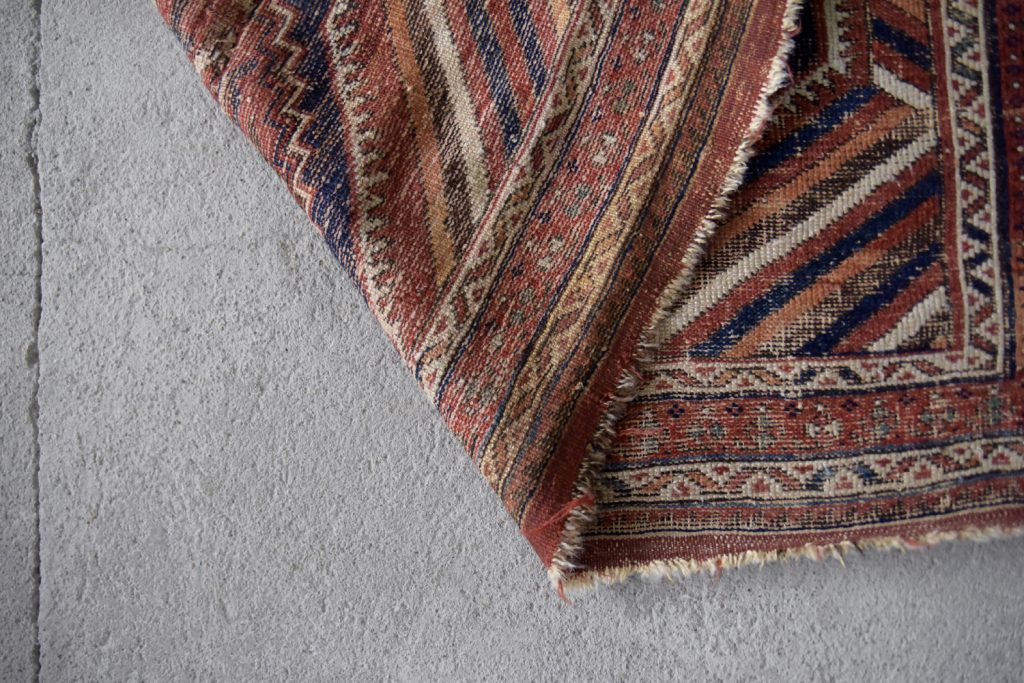 Antique Middle Eastern Hand-Woven Shiraz Rug, 1890s