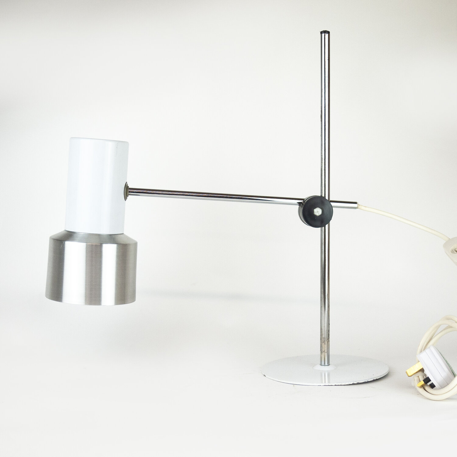 Vintage Italian White Aluminium Desk Lamp By Prova, 1960s