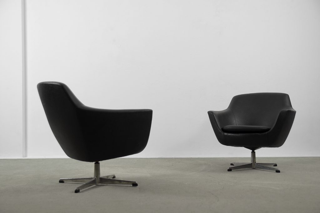 Scandinavian Vintage Black Swivel Chairs, 1970s, Set of 2