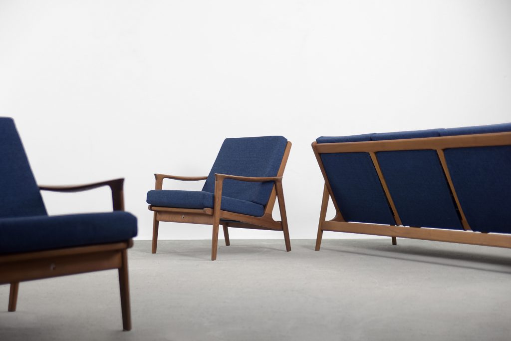 Mid-Century Australian Modern Teak Sofa & Armchairs by Parker Furniture, 1950s, Set of 3