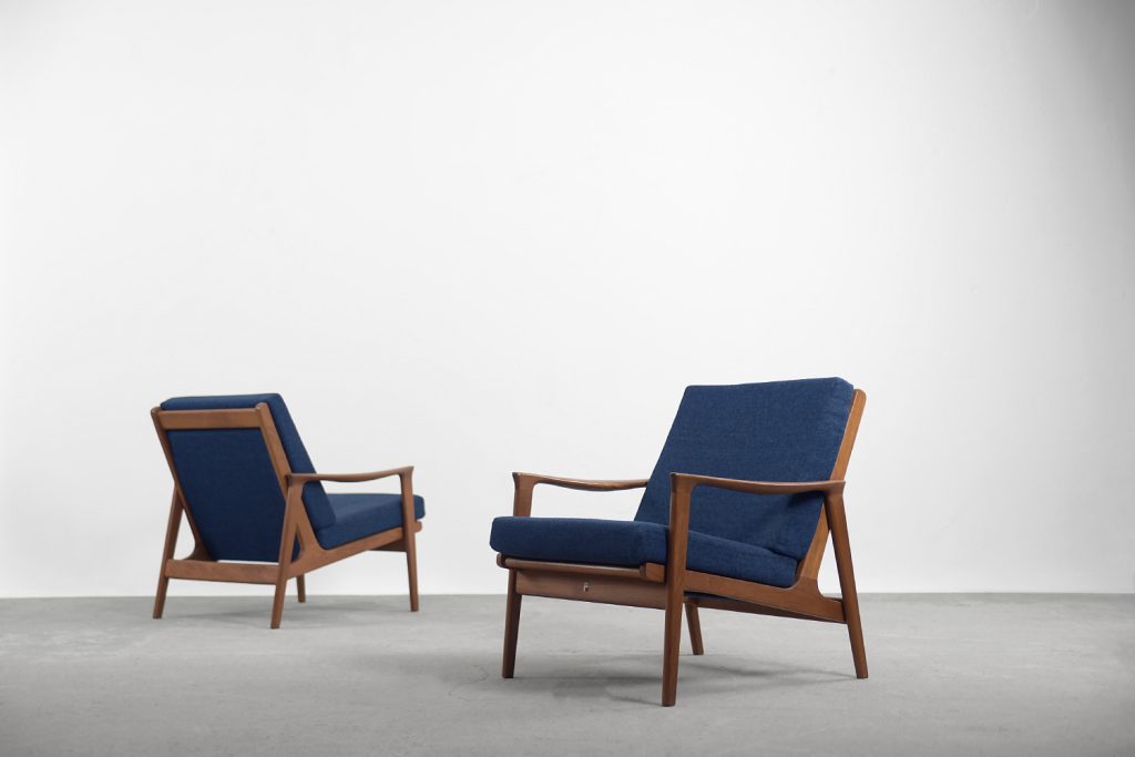 Mid-Century Australian Modern Teak Sofa & Armchairs by Parker Furniture, 1950s, Set of 3