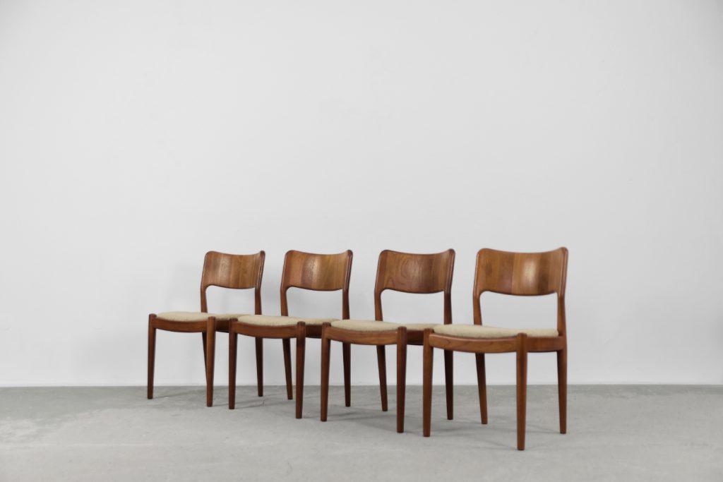 Mid-Century Modern Danish Teak Dining Chairs from Glostrup Møbelfabrik, 1960s
