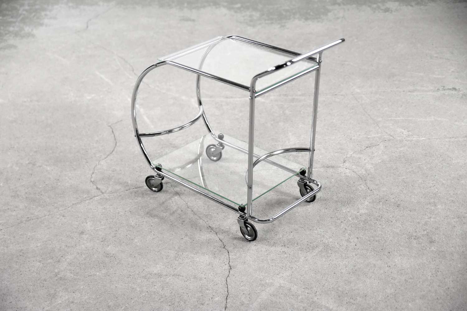 Vintage Art dèco Tubular Steel Chrome Plated and Glass Bar Cart, 1950s