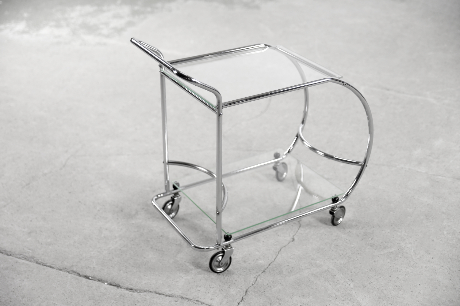 Vintage Art dèco Tubular Steel Chrome Plated and Glass Bar Cart, 1950s