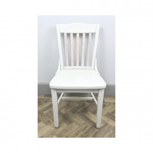 Kitchen/Dining Round Table and Four Chairs