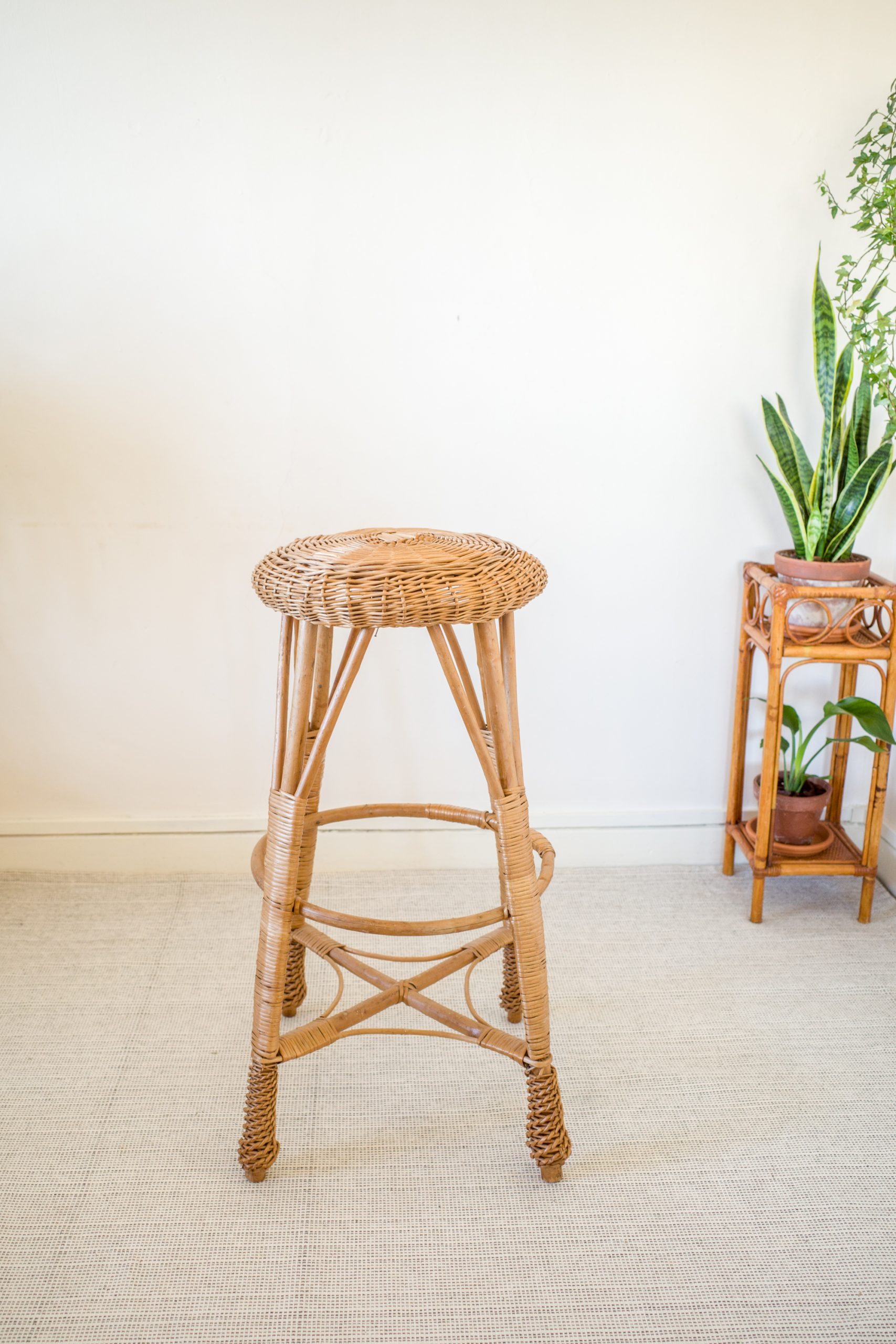Wicker Round Bar Stool / Plant Stand