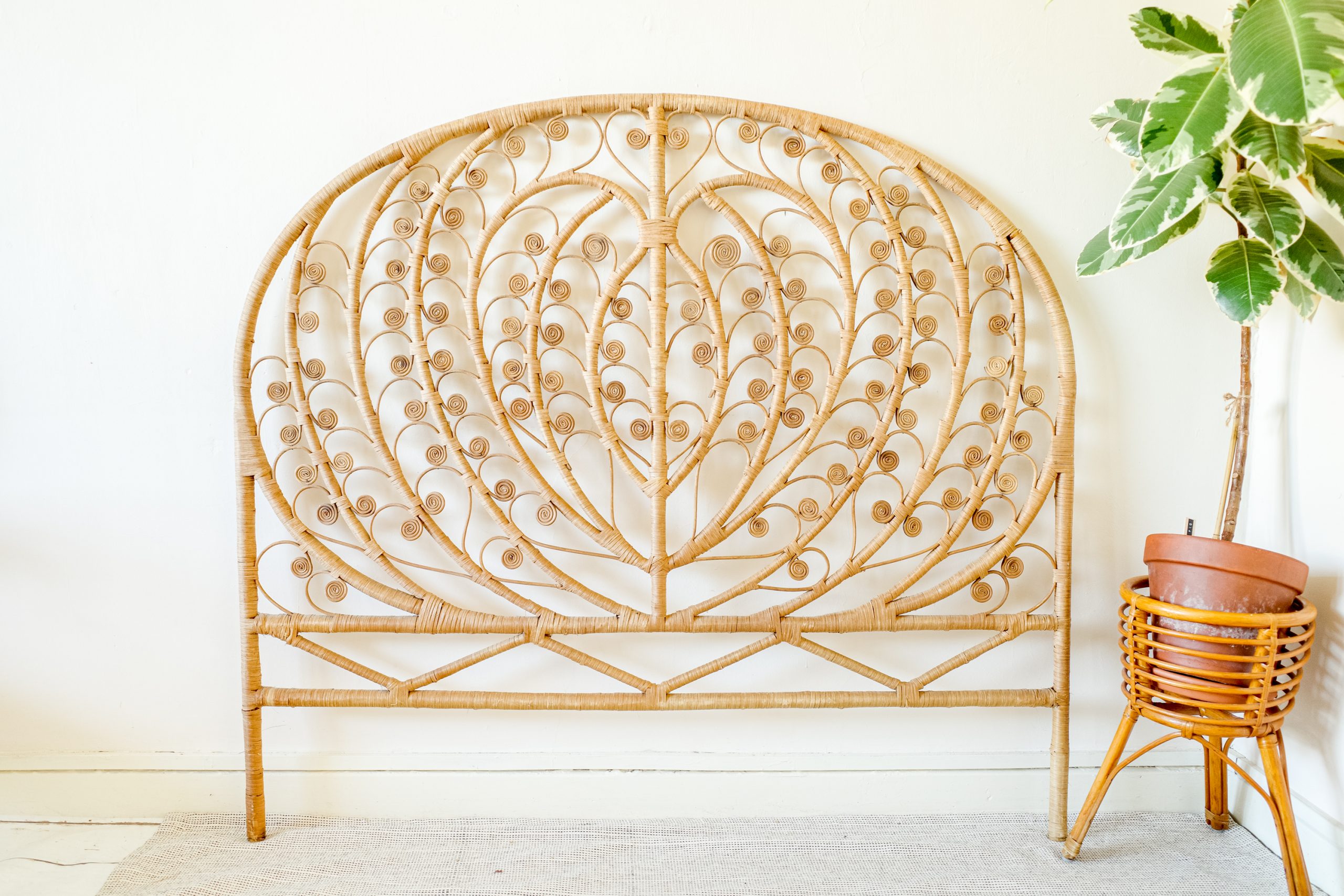 Wicker Peacock Heart Design Bed Headboard (UK Double size)