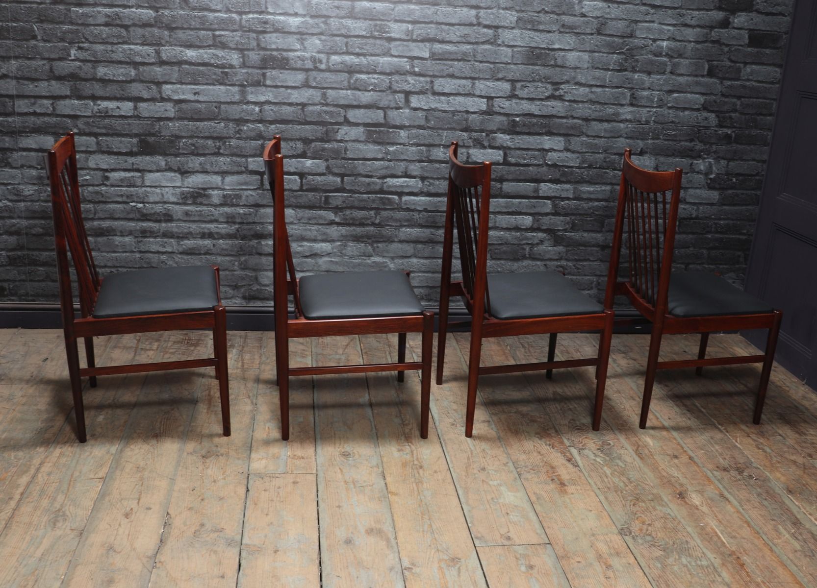 Mid Century Danish Dining Chairs Model 422 By Arne Vodder