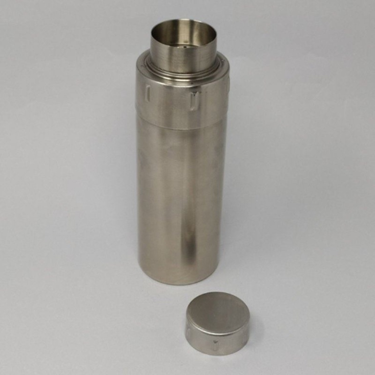 1970s Cocktail Shaker by Gio Ponti for Fratelli Calderoni. Made in Italy - Image 3