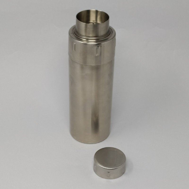 1970s Cocktail Shaker by Gio Ponti for Fratelli Calderoni. Made in Italy