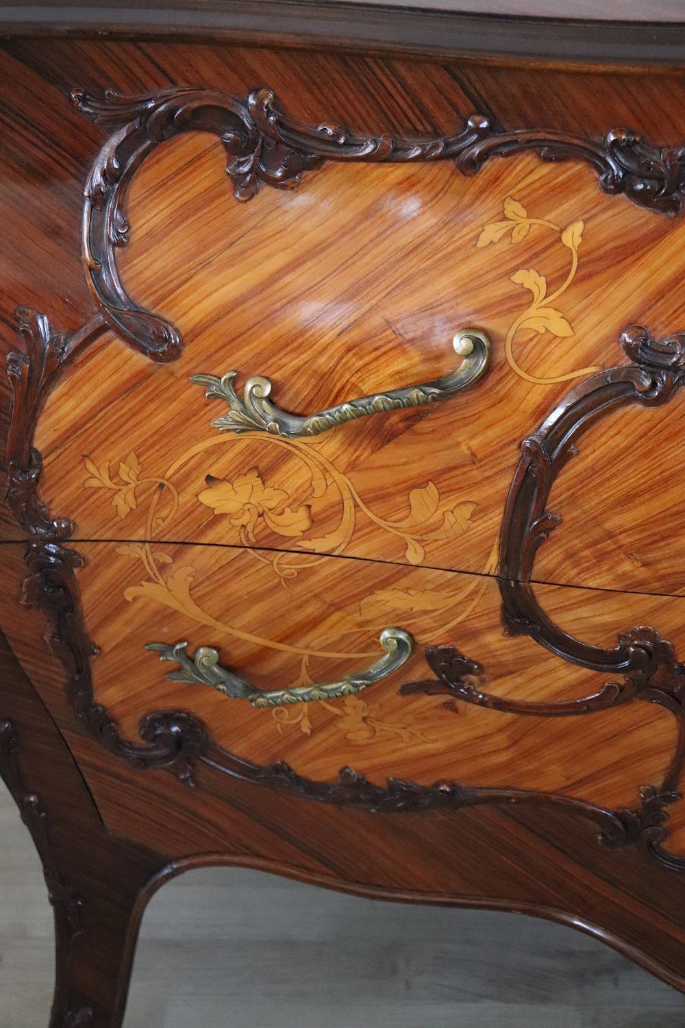 Chest of Drawers with Inlay Walnut, 1930s