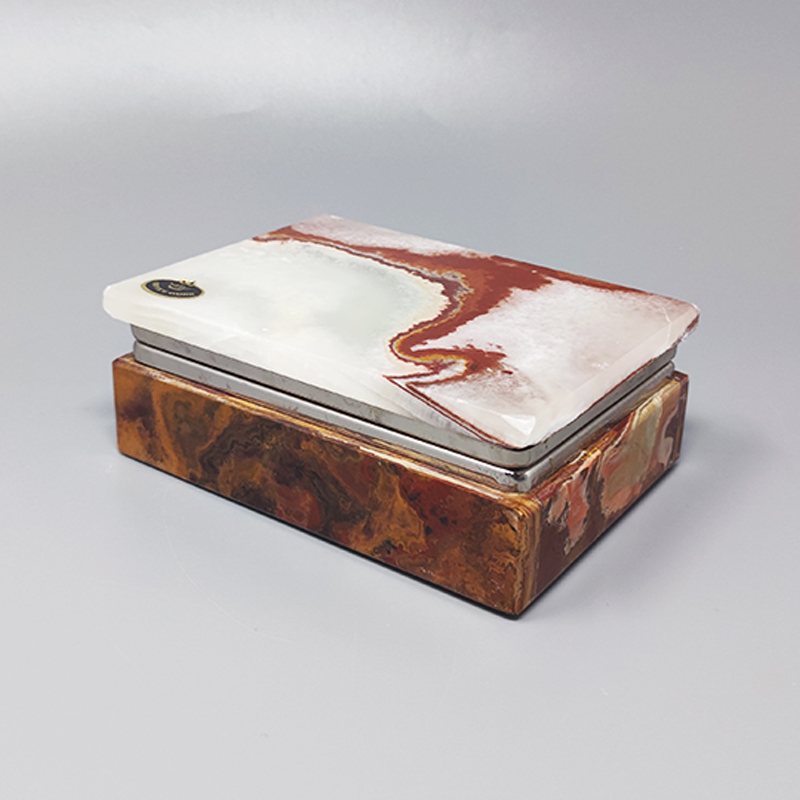 1960s Gorgeous Box in Onyx. Made in Italy
