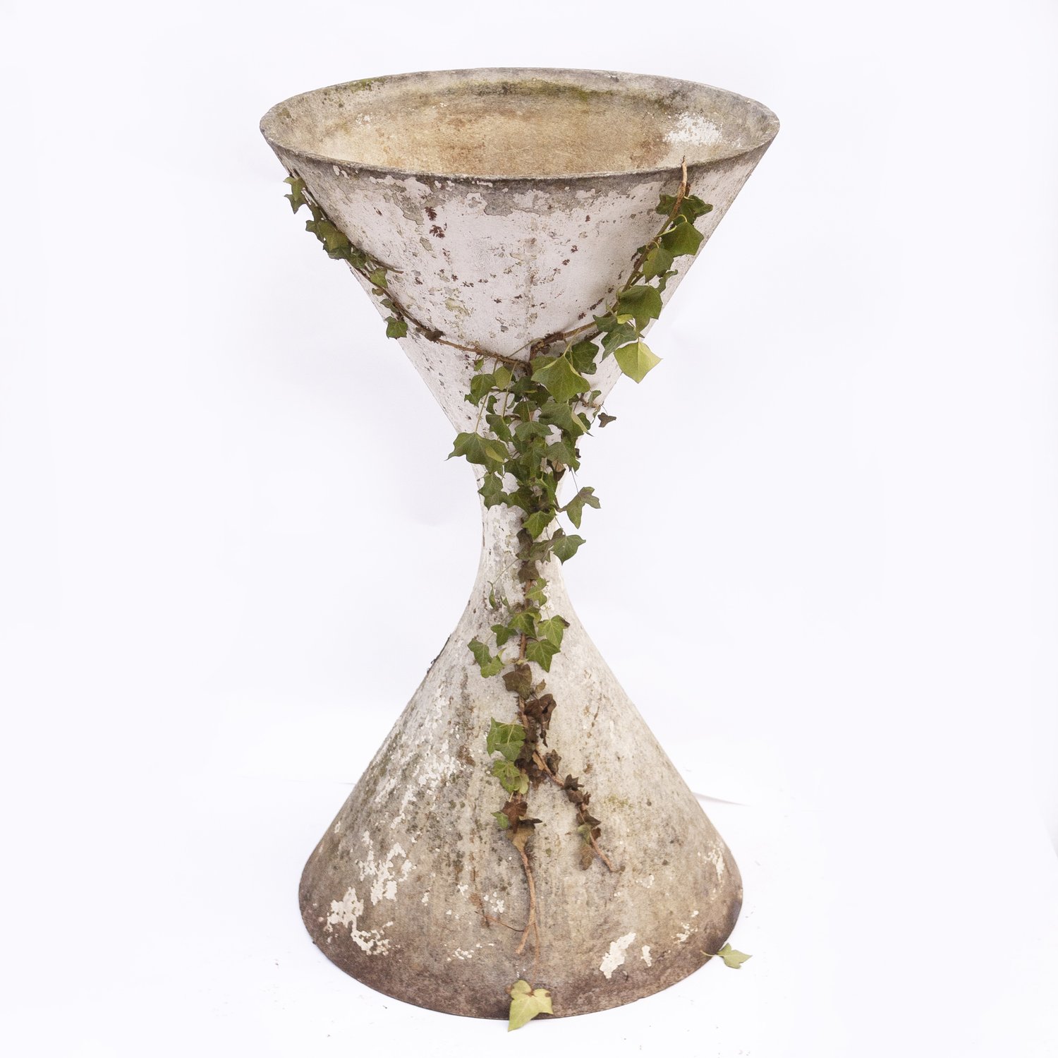 Extra Large Diablo Hourglass Garden Planters By Willy Guhl, 1950s, Set Of 2