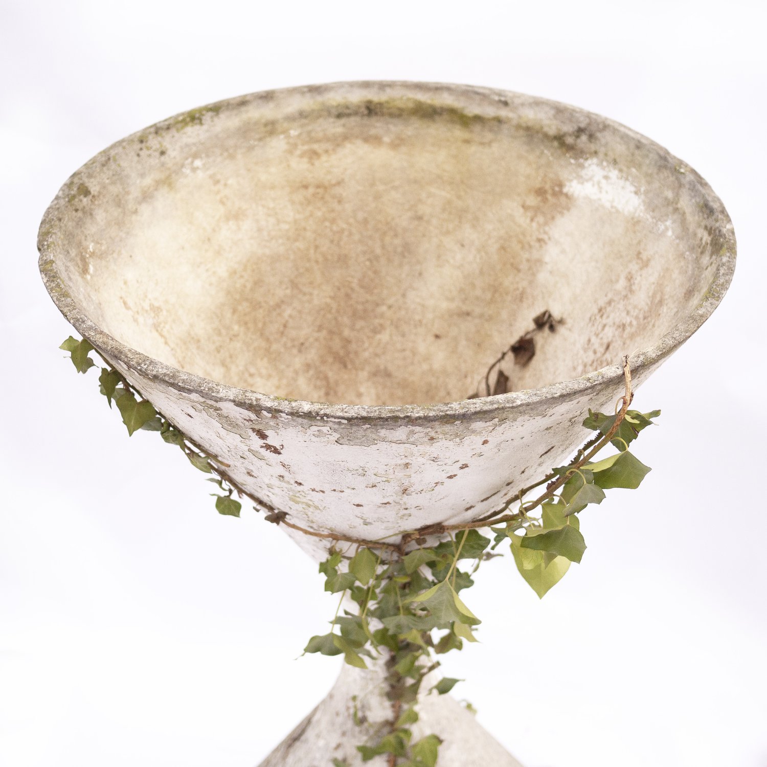 Extra Large Diablo Hourglass Garden Planters By Willy Guhl, 1950s, Set Of 2