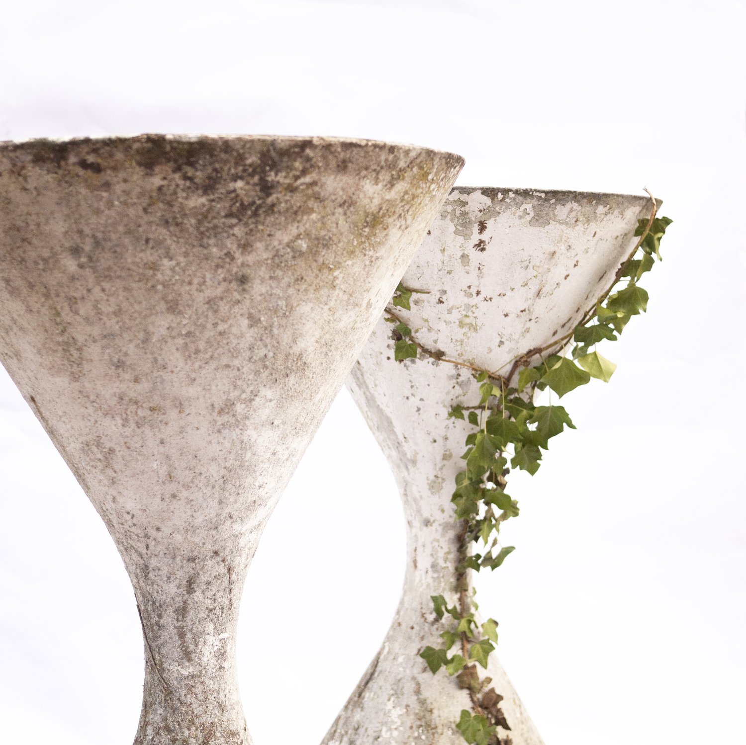 Extra Large Diablo Hourglass Garden Planters By Willy Guhl, 1950s, Set Of 2