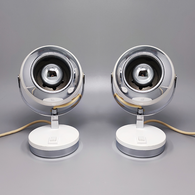 1970s Pair of White Eyeball Table Lamps by Veneta Lumi. Made in Italy