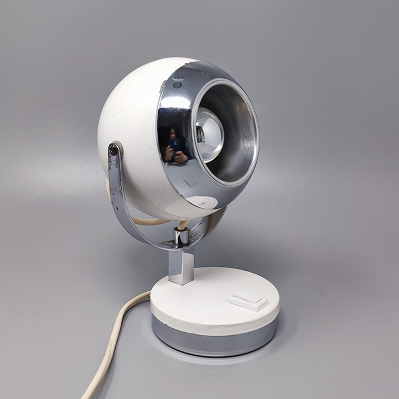 1970s Pair of White Eyeball Table Lamps by Veneta Lumi. Made in Italy