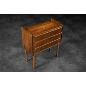 Classic Vintage Mid-Century Scandinavian Danish Modern Teak Chest of Drawers, 1960s