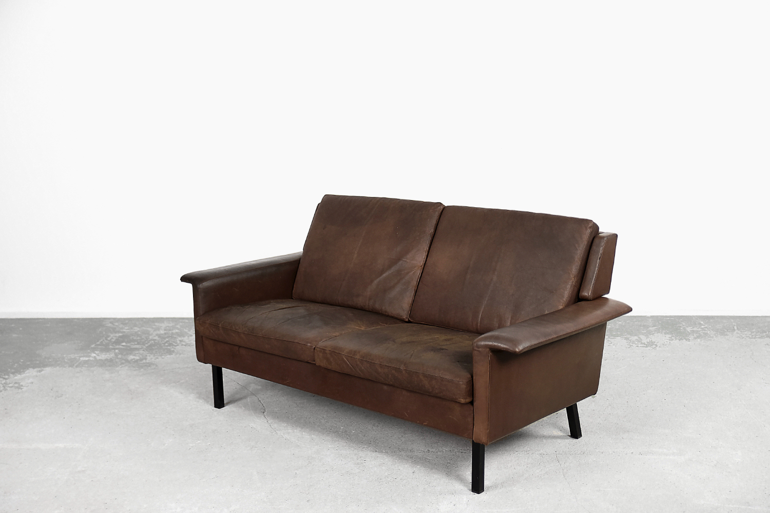 Rare Vintage Mid-Century Scandinavian Modern 2-Seater Brown Leather Sofa 3330 by Arne Vodder for Fritz Hansen, 1960s