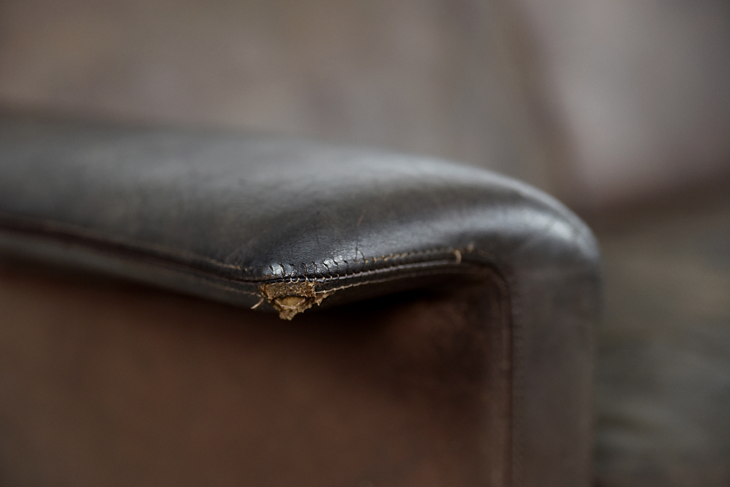 Rare Vintage Mid-Century Scandinavian Modern 2-Seater Brown Leather Sofa 3330 by Arne Vodder for Fritz Hansen, 1960s