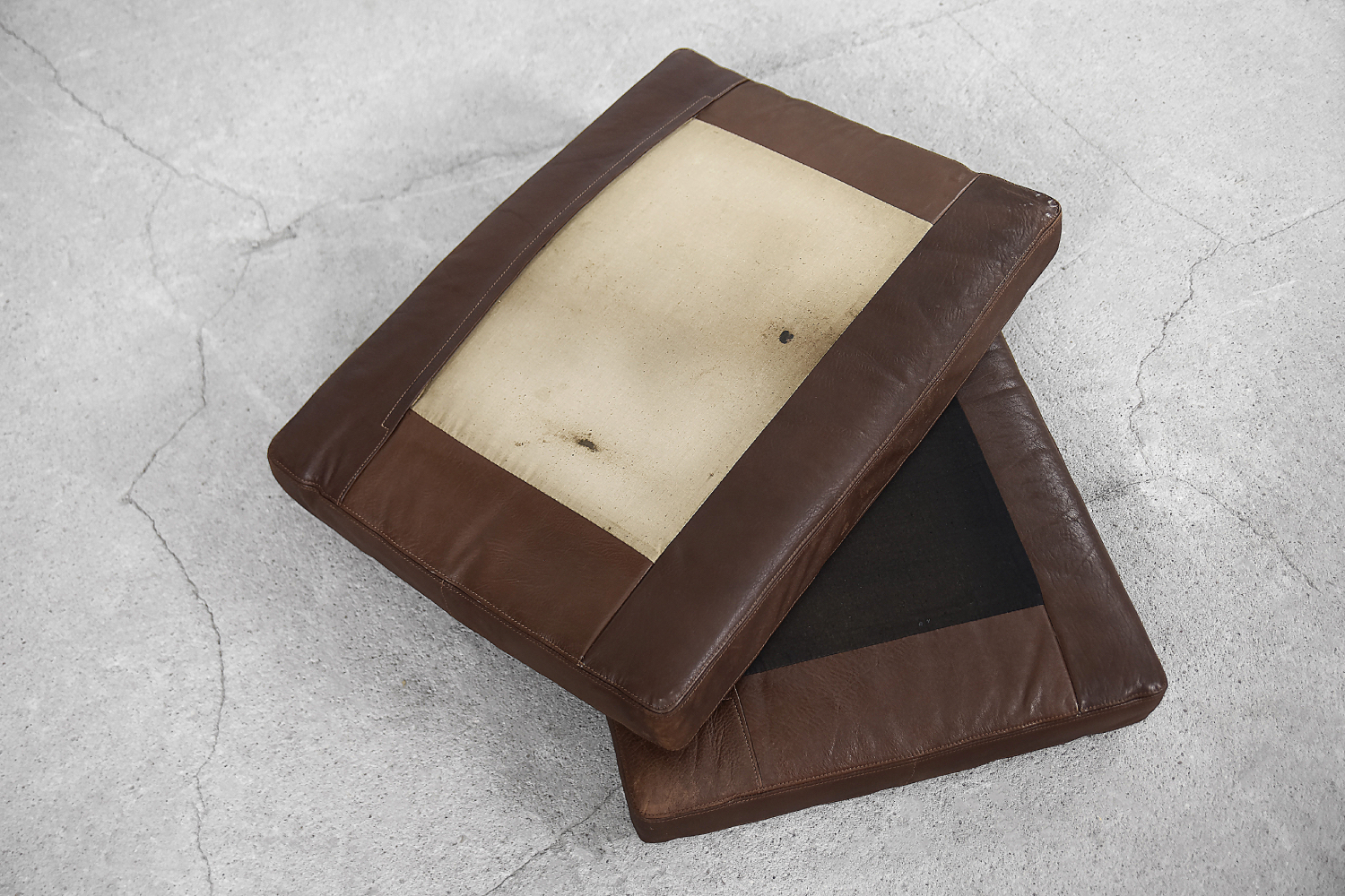 Rare Vintage Mid-Century Scandinavian Modern 2-Seater Brown Leather Sofa 3330 by Arne Vodder for Fritz Hansen, 1960s