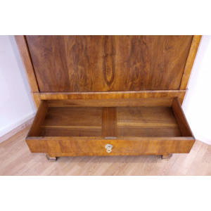 Nineteenth century secretaire in solid oak and walnut root
