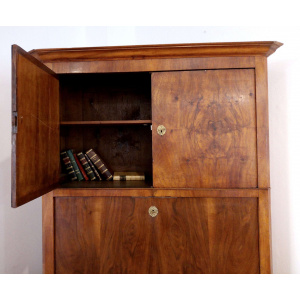 Nineteenth century secretaire in solid oak and walnut root