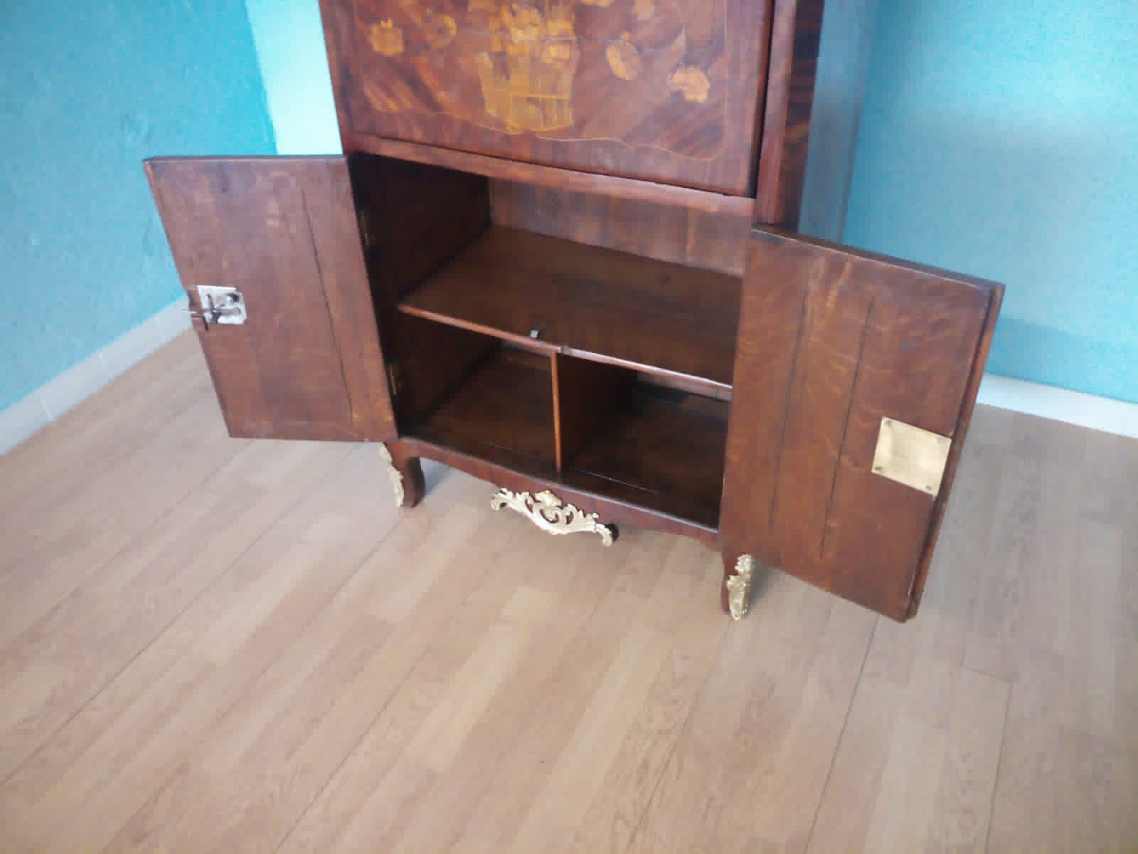 French Louis XV secretaire