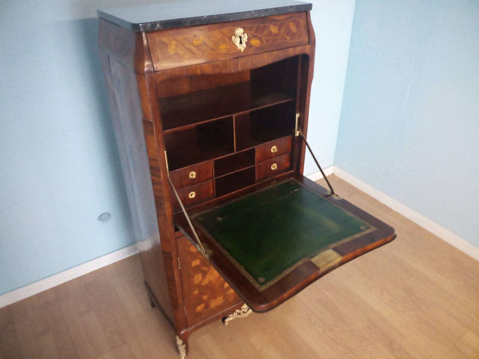 French Louis XV secretaire