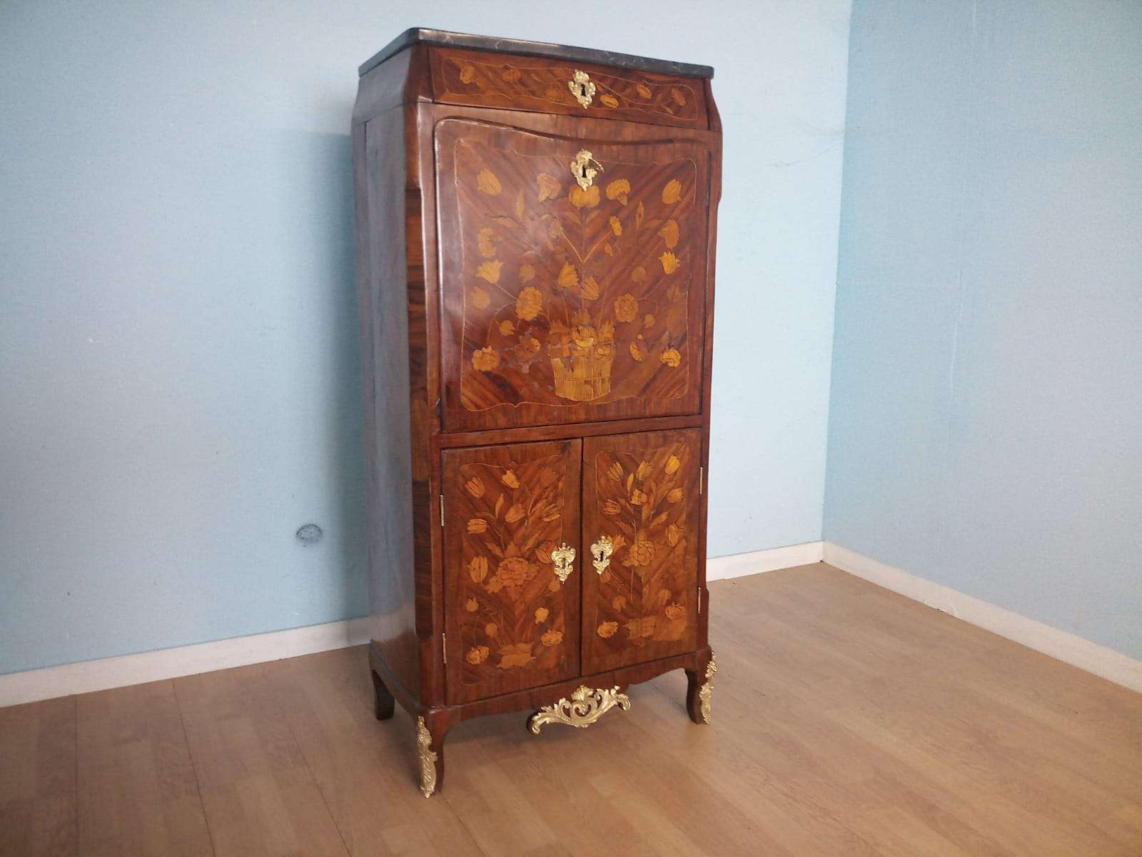 French Louis XV secretaire