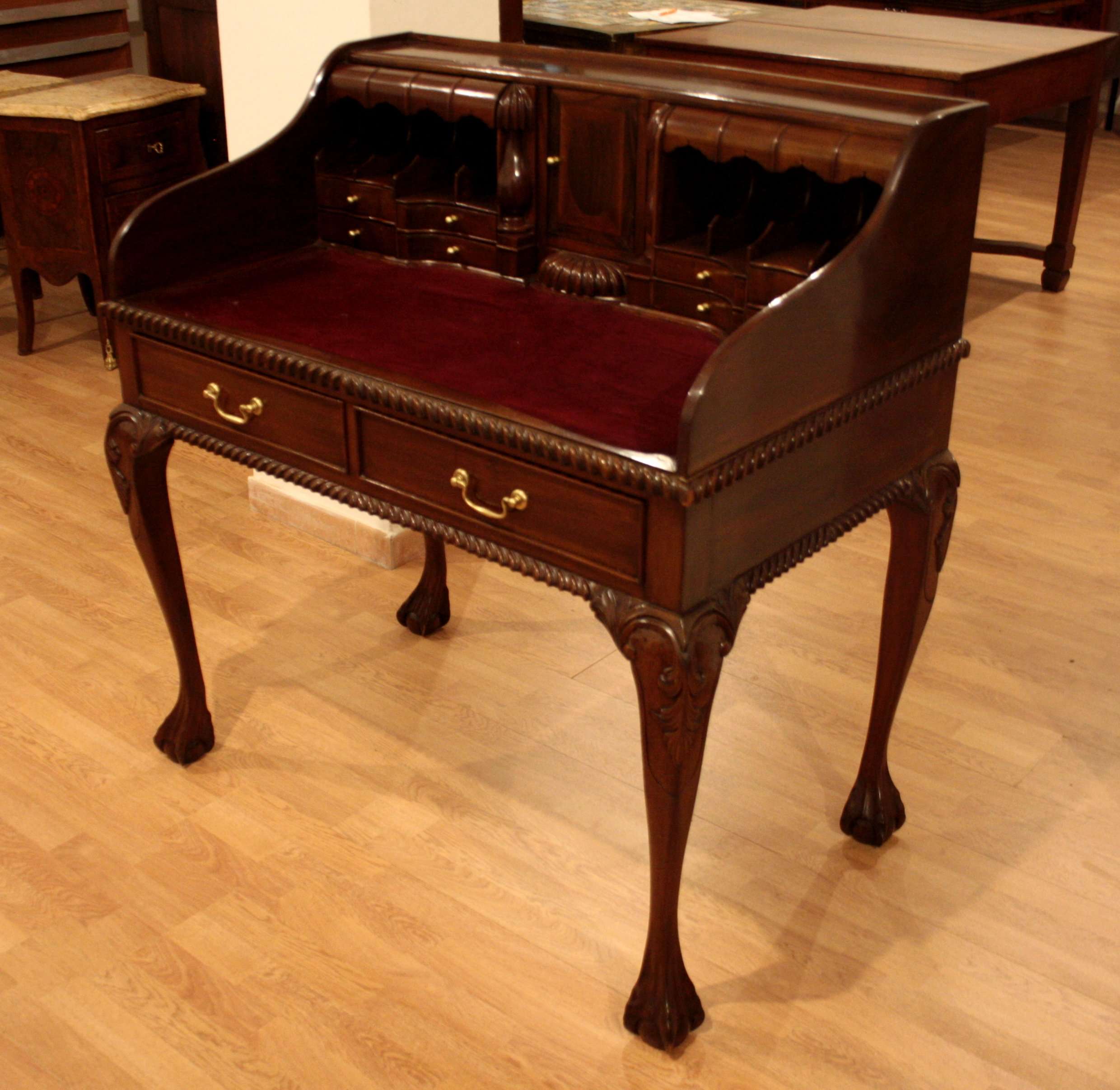 Chippendale writing desk in mahogany