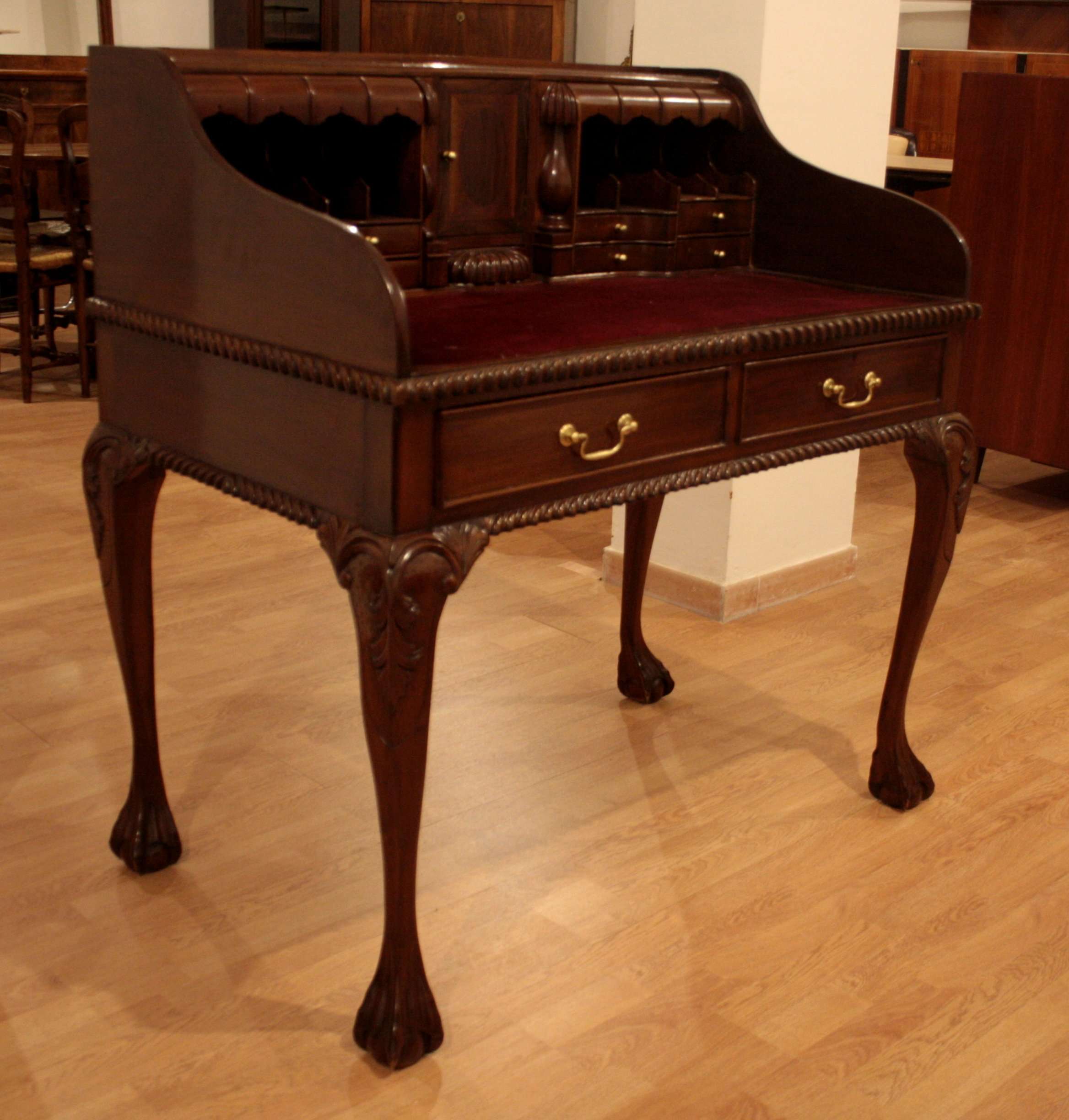 Chippendale writing desk in mahogany