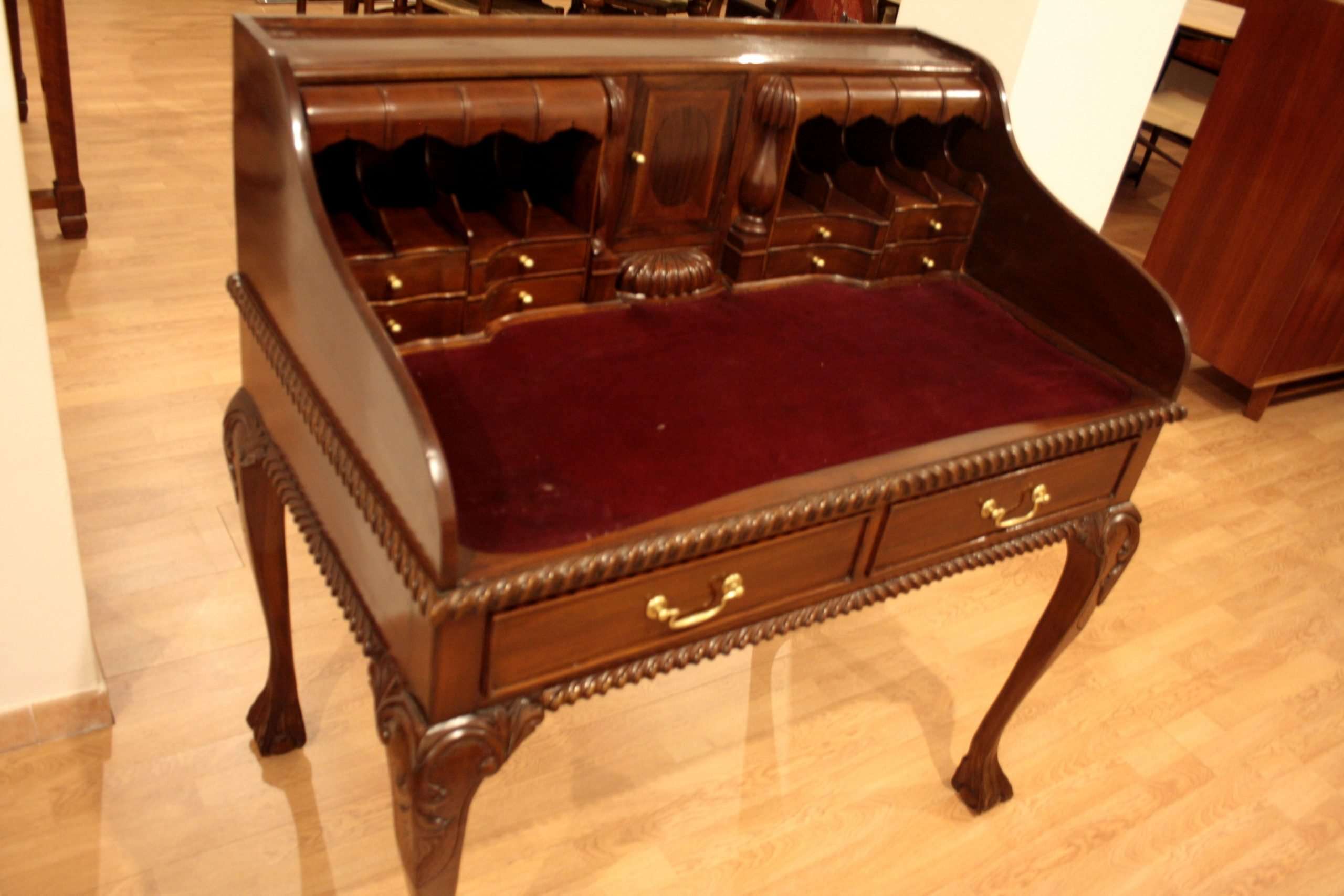 Chippendale writing desk in mahogany