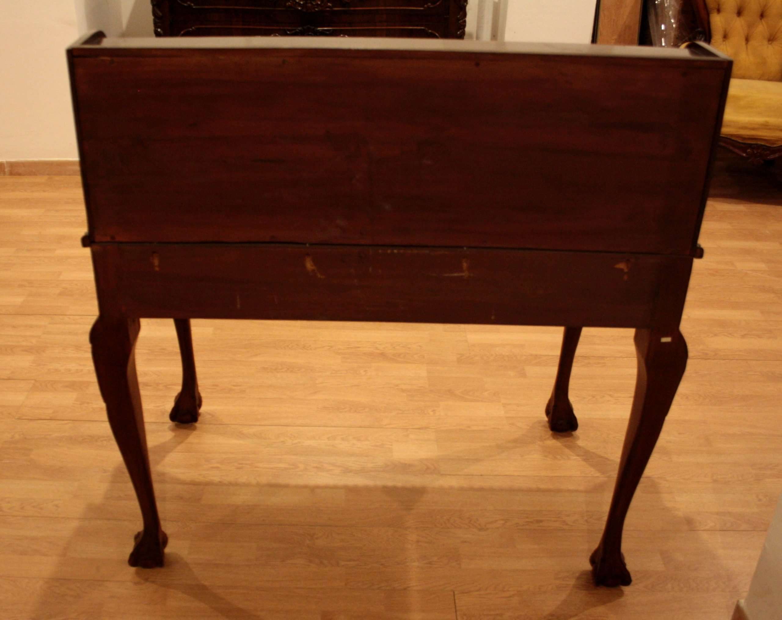 Chippendale writing desk in mahogany
