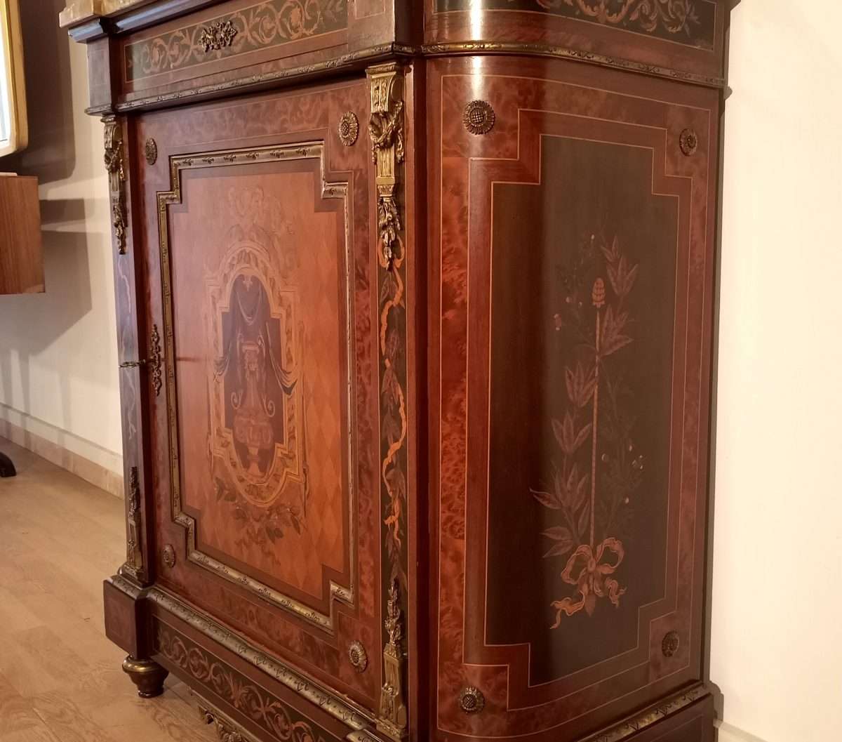 Inlaid sideboard Italy 20th century