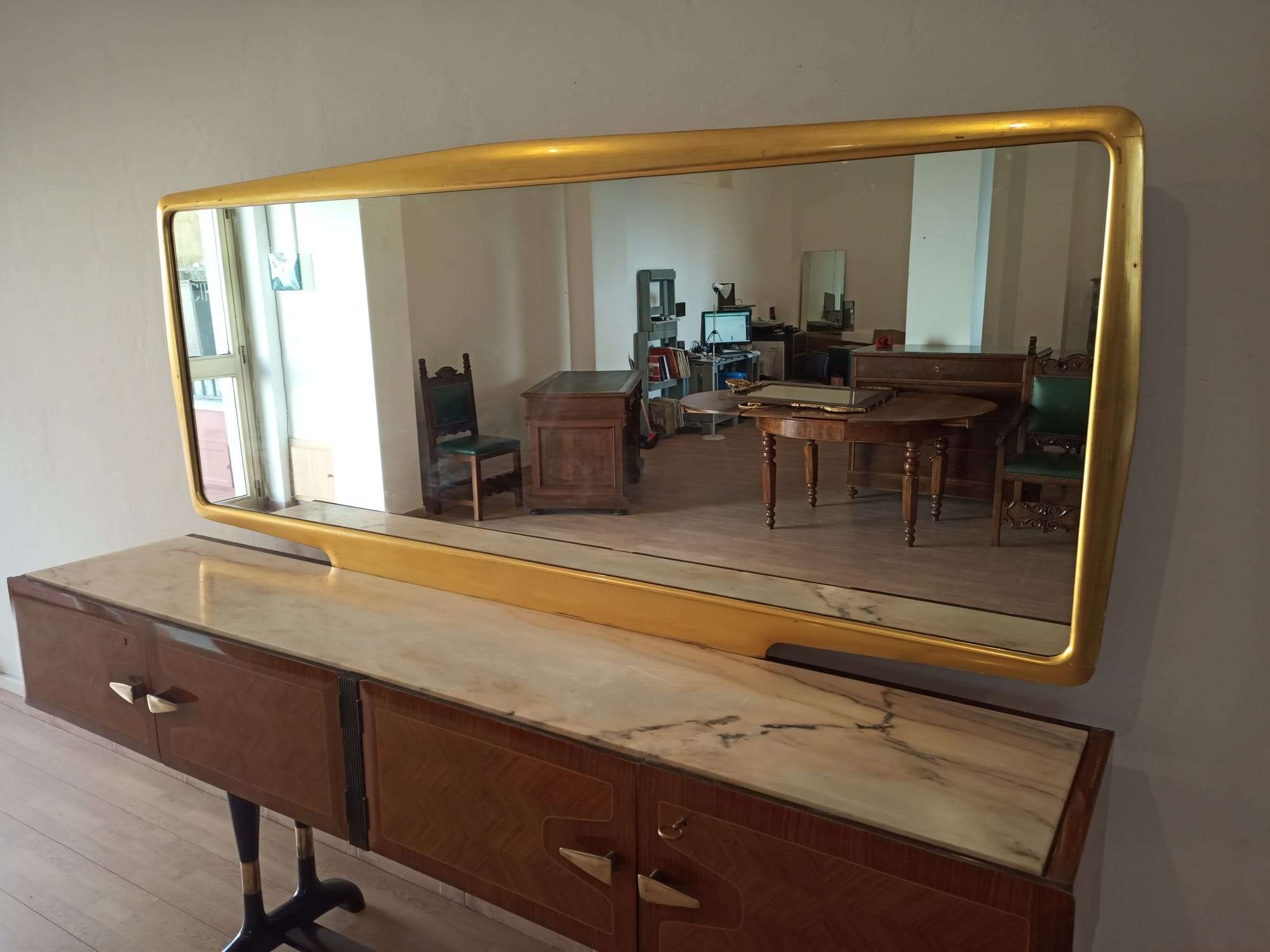 Mid-Century Italian Modern Sideboard With Golden Mirror by Vittorio Dassi for Cecchini