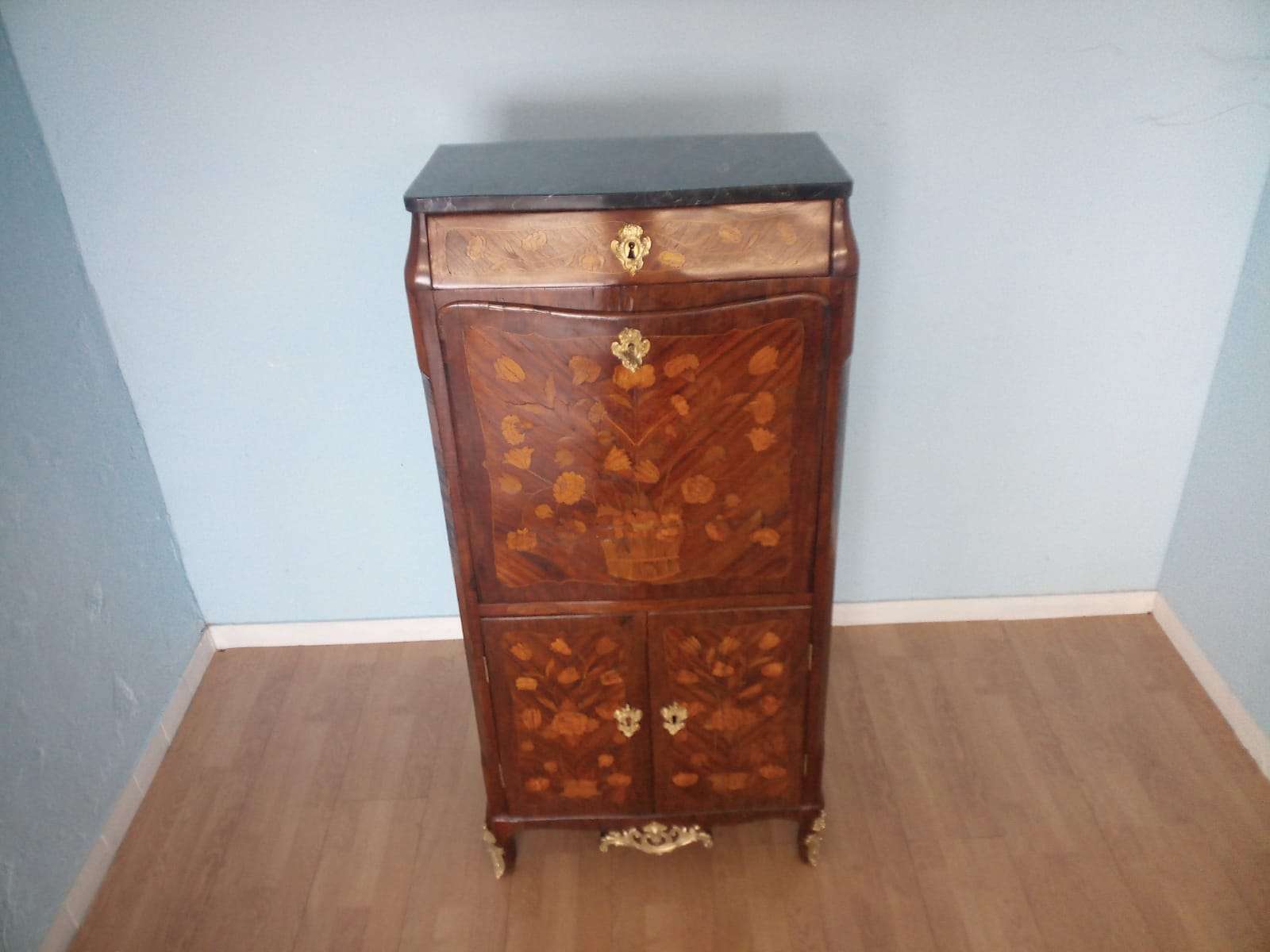 French Louis XV secretaire